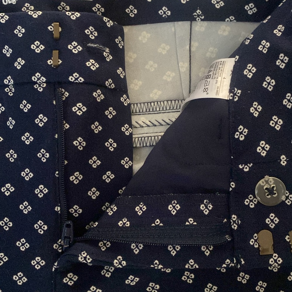 OLD NAVY Pixie High Rise Pants Size 4 NWT Secret-Slim Pockets Cotton Blend Navy - Picture 6 of 15